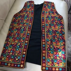 Afghan kuchi mirror vest